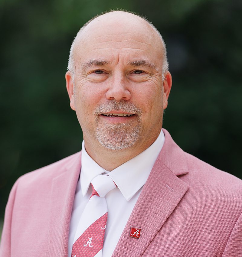 Headshot of Pete Ludovice